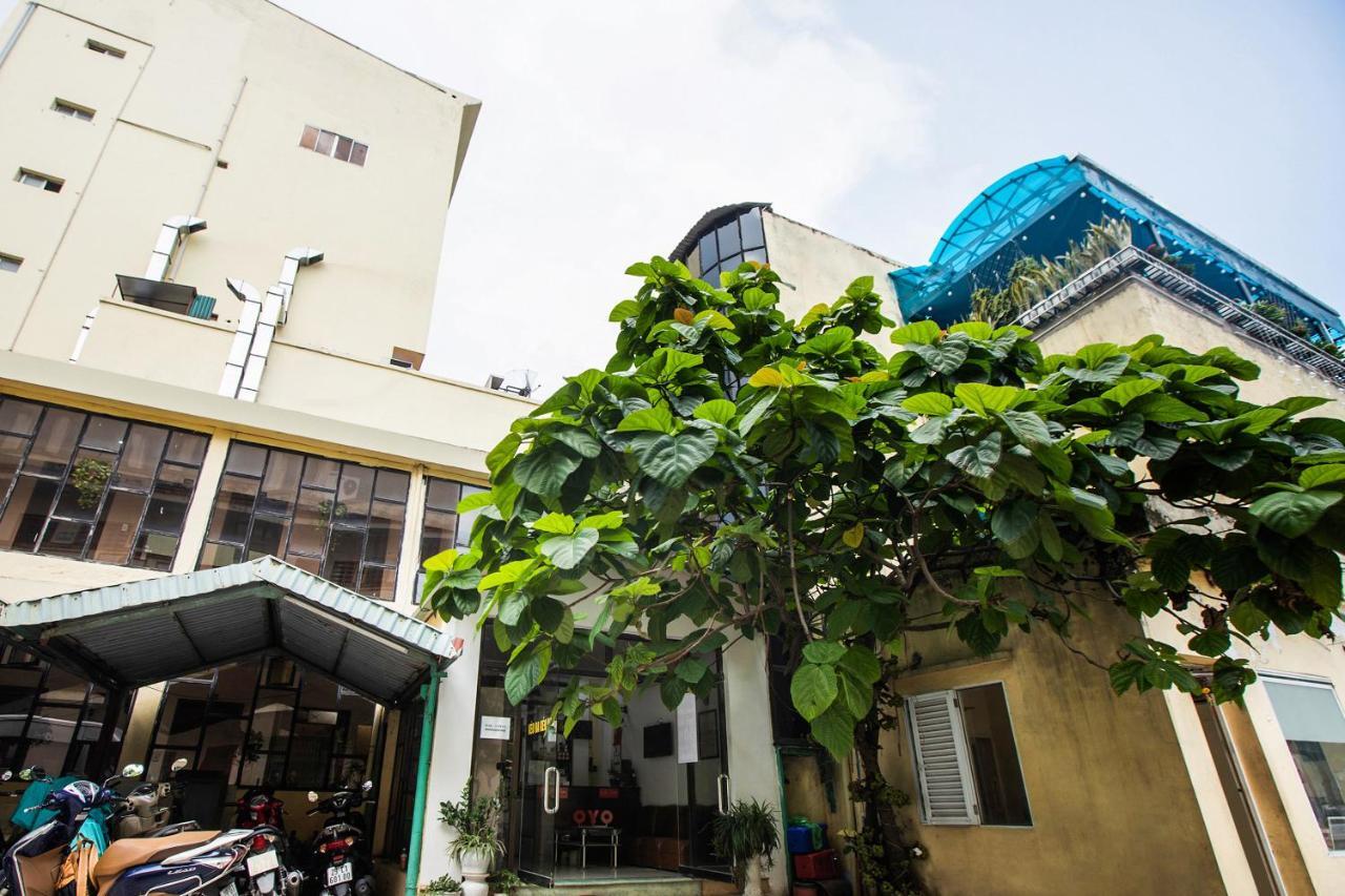 Hotel Khach San Giao Thong Hanoi Esterno foto