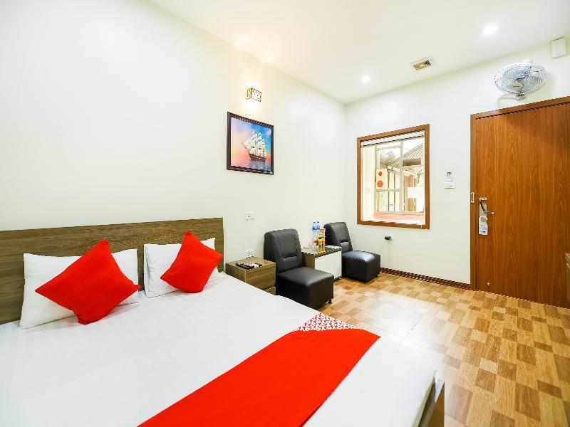 Hotel Khach San Giao Thong Hanoi Esterno foto
