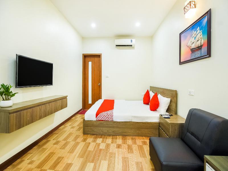 Hotel Khach San Giao Thong Hanoi Esterno foto