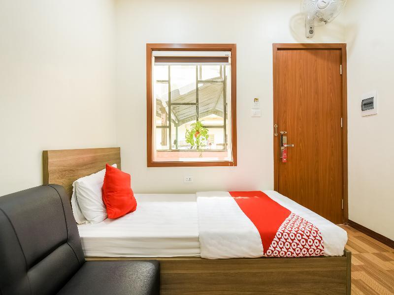 Hotel Khach San Giao Thong Hanoi Esterno foto